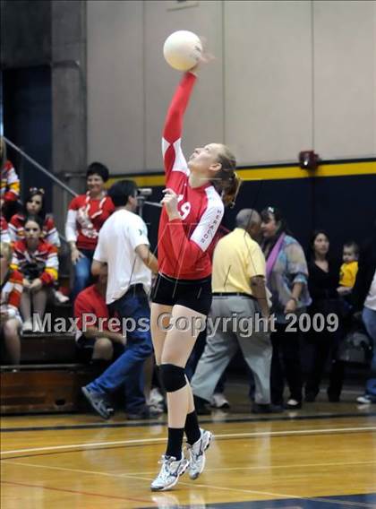 Thumbnail 3 in Laguna Blanca vs. Whittier Christian (CIF SS 4AA Final) photogallery.
