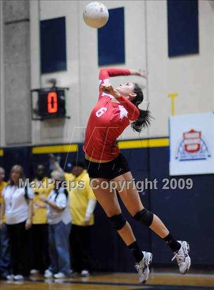 Thumbnail 3 in Laguna Blanca vs. Whittier Christian (CIF SS 4AA Final) photogallery.