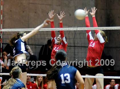 Thumbnail 2 in Laguna Blanca vs. Whittier Christian (CIF SS 4AA Final) photogallery.