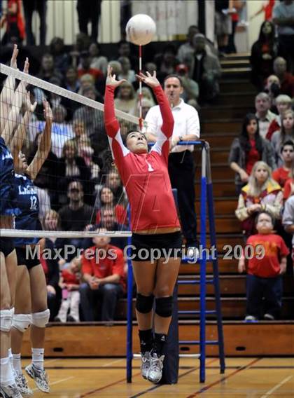 Thumbnail 2 in Laguna Blanca vs. Whittier Christian (CIF SS 4AA Final) photogallery.