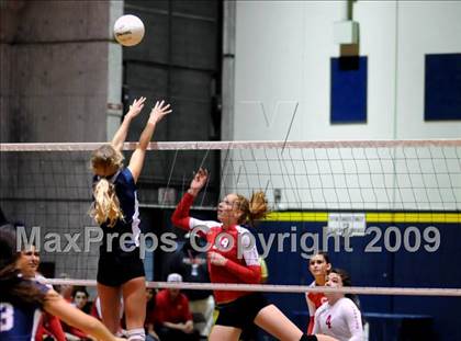 Thumbnail 1 in Laguna Blanca vs. Whittier Christian (CIF SS 4AA Final) photogallery.