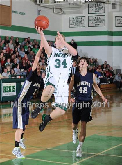 Thumbnail 2 in Regis vs. Aquinas photogallery.