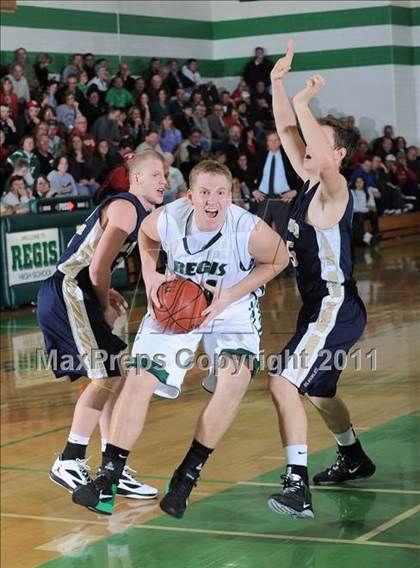 Thumbnail 1 in Regis vs. Aquinas photogallery.