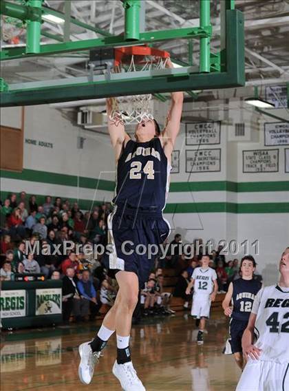 Thumbnail 3 in Regis vs. Aquinas photogallery.