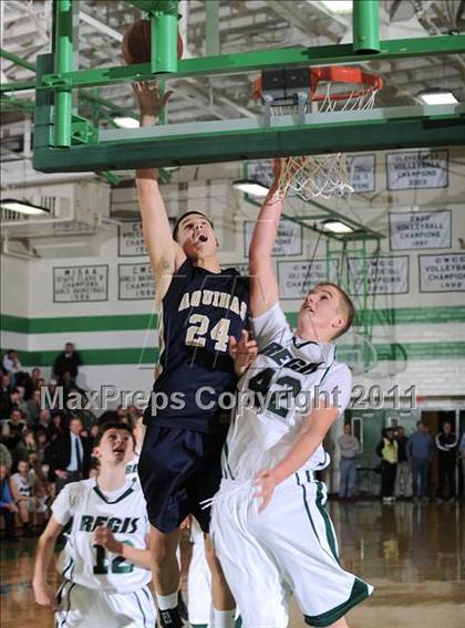 Thumbnail 2 in Regis vs. Aquinas photogallery.