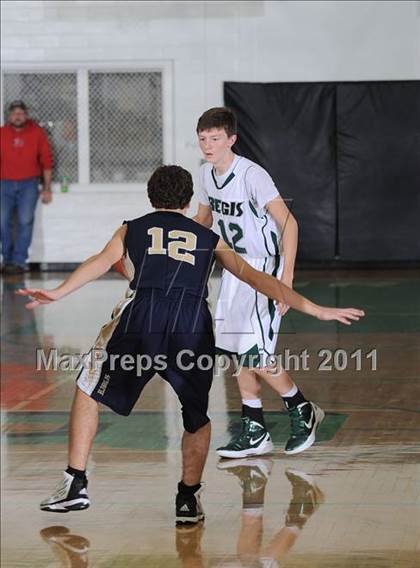 Thumbnail 3 in Regis vs. Aquinas photogallery.