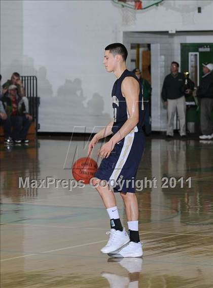 Thumbnail 1 in Regis vs. Aquinas photogallery.