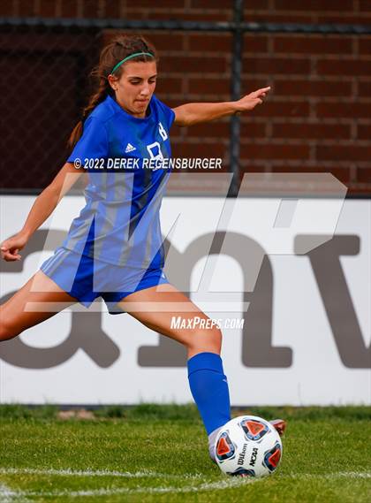 Thumbnail 1 in Columbine vs Broomfield (CHSAA 5A Semifinal) photogallery.