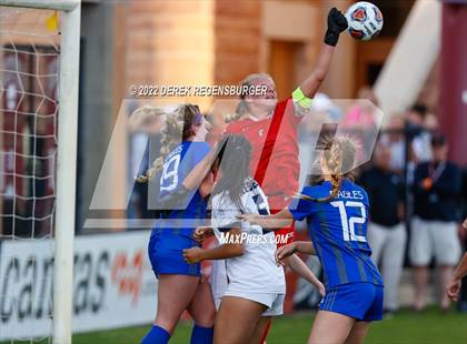 Thumbnail 2 in Columbine vs Broomfield (CHSAA 5A Semifinal) photogallery.