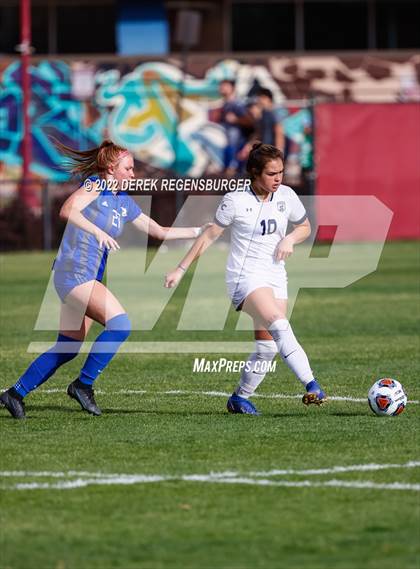 Thumbnail 2 in Columbine vs Broomfield (CHSAA 5A Semifinal) photogallery.