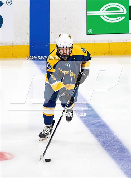Thumbnail 2 in Austin Prep vs Wellesley (MAA Division 2 State Final) photogallery.
