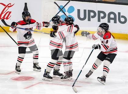 Thumbnail 2 in Austin Prep vs Wellesley (MAA Division 2 State Final) photogallery.