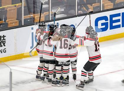 Thumbnail 2 in Austin Prep vs Wellesley (MAA Division 2 State Final) photogallery.