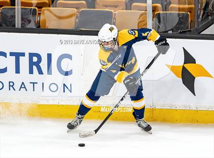 Thumbnail 2 in Austin Prep vs Wellesley (MAA Division 2 State Final) photogallery.