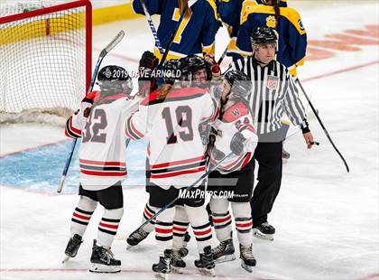 Thumbnail 2 in Austin Prep vs Wellesley (MAA Division 2 State Final) photogallery.