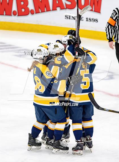 Thumbnail 2 in Austin Prep vs Wellesley (MAA Division 2 State Final) photogallery.