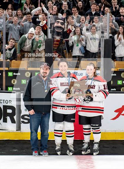 Thumbnail 3 in Austin Prep vs Wellesley (MAA Division 2 State Final) photogallery.