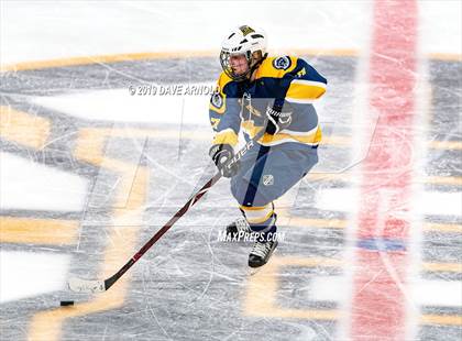 Thumbnail 3 in Austin Prep vs Wellesley (MAA Division 2 State Final) photogallery.