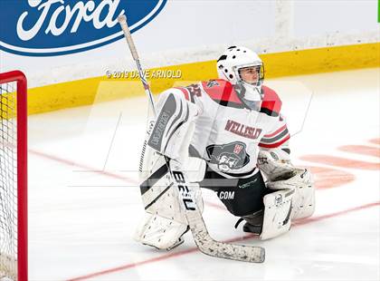 Thumbnail 3 in Austin Prep vs Wellesley (MAA Division 2 State Final) photogallery.