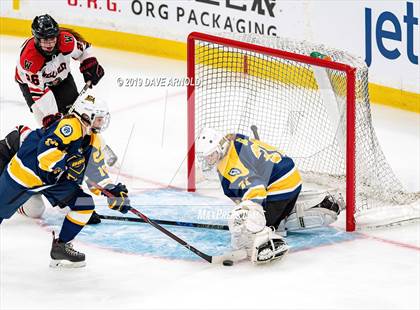 Thumbnail 2 in Austin Prep vs Wellesley (MAA Division 2 State Final) photogallery.