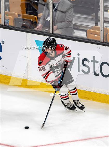 Thumbnail 1 in Austin Prep vs Wellesley (MAA Division 2 State Final) photogallery.