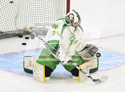 Thumbnail 2 in New Canaan vs. Notre Dame, WH (CIAC DI Semifinal) photogallery.