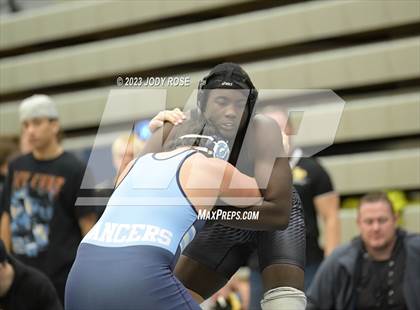 Thumbnail 2 in UHSAA 6A Divisional photogallery.