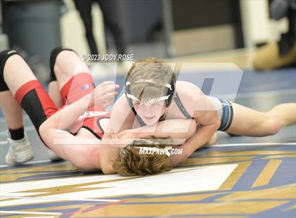 Thumbnail 2 in UHSAA 6A Divisional photogallery.