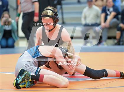 Thumbnail 2 in UHSAA 6A Divisional photogallery.