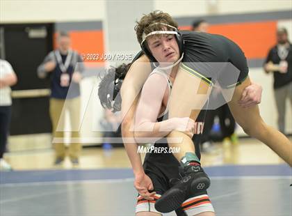 Thumbnail 1 in UHSAA 6A Divisional photogallery.