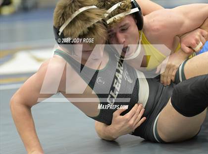 Thumbnail 2 in UHSAA 6A Divisional photogallery.