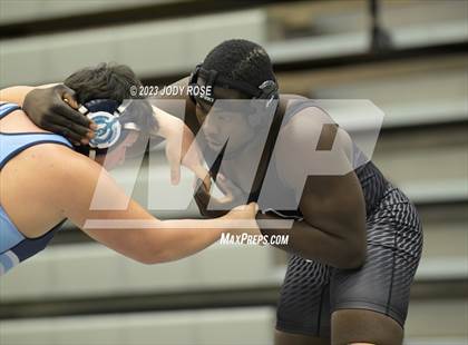 Thumbnail 3 in UHSAA 6A Divisional photogallery.