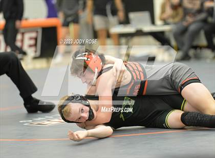Thumbnail 3 in UHSAA 6A Divisional photogallery.