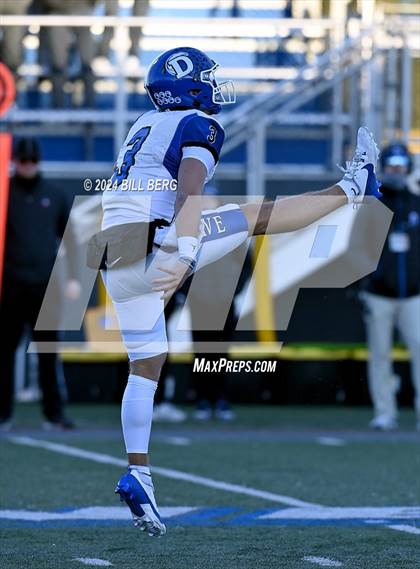Thumbnail 1 in Darien vs. New Canaan (CIAC Class L Final) photogallery.