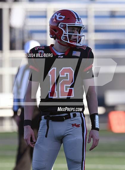 Thumbnail 3 in Darien vs. New Canaan (CIAC Class L Final) photogallery.