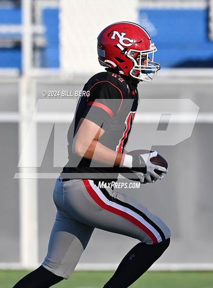 Thumbnail 2 in Darien vs. New Canaan (CIAC Class L Final) photogallery.