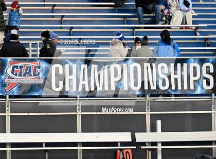 Thumbnail 2 in Darien vs. New Canaan (CIAC Class L Final) photogallery.