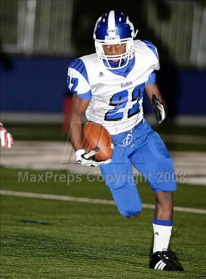 Thumbnail 3 in Dickinson vs. Katy (Texas 5A D2 Regional Playoffs) photogallery.