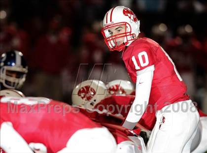 Thumbnail 1 in Dickinson vs. Katy (Texas 5A D2 Regional Playoffs) photogallery.
