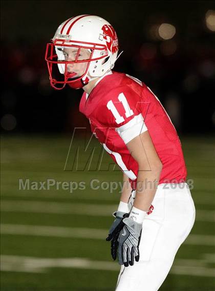 Thumbnail 1 in Dickinson vs. Katy (Texas 5A D2 Regional Playoffs) photogallery.