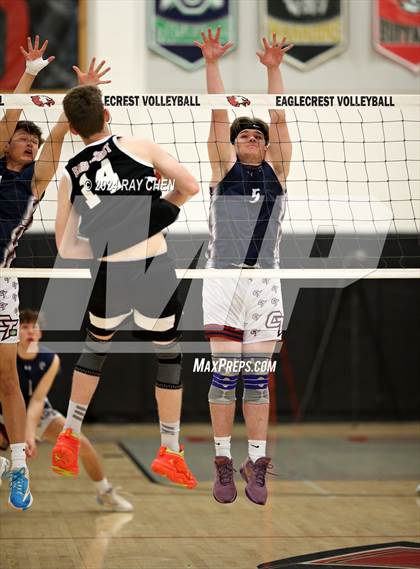 Thumbnail 3 in Cherokee Trail @ Eaglecrest photogallery.