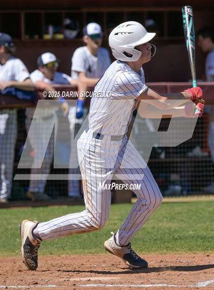 Thumbnail 3 in Air Academy vs La Grande (Coach Bob Invitational) photogallery.