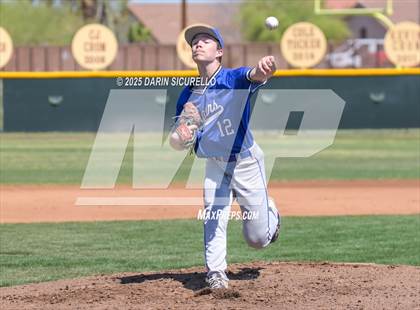 Thumbnail 3 in Air Academy vs La Grande (Coach Bob Invitational) photogallery.