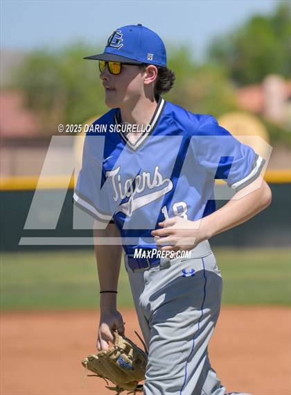 Thumbnail 2 in Air Academy vs La Grande (Coach Bob Invitational) photogallery.