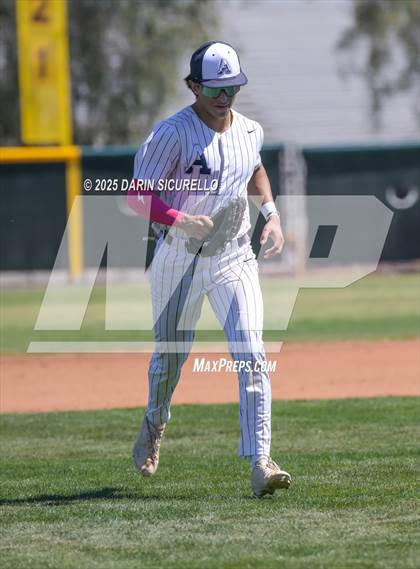 Thumbnail 2 in Air Academy vs La Grande (Coach Bob Invitational) photogallery.
