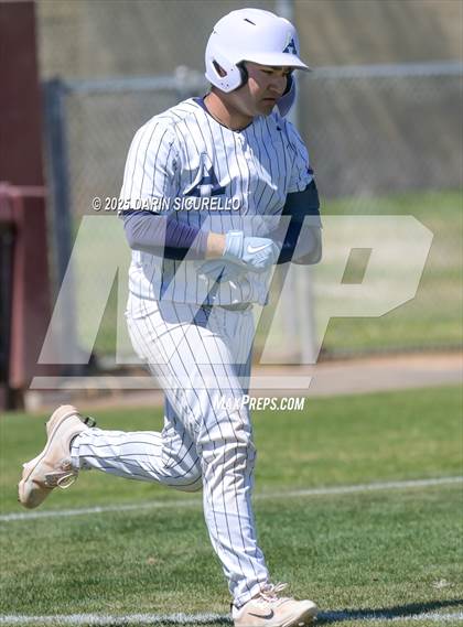 Thumbnail 2 in Air Academy vs La Grande (Coach Bob Invitational) photogallery.