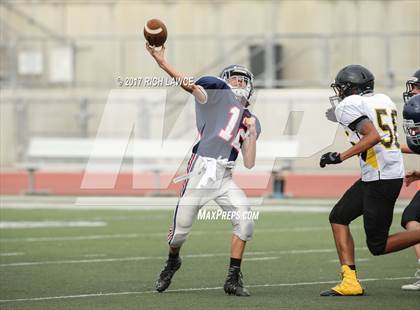 Thumbnail 3 in Foothill @ Yorba Linda photogallery.
