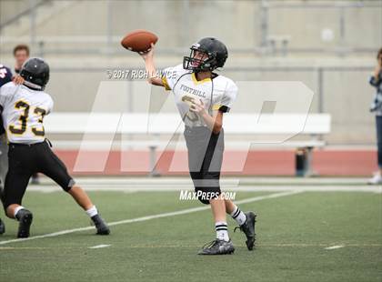 Thumbnail 2 in Foothill @ Yorba Linda photogallery.