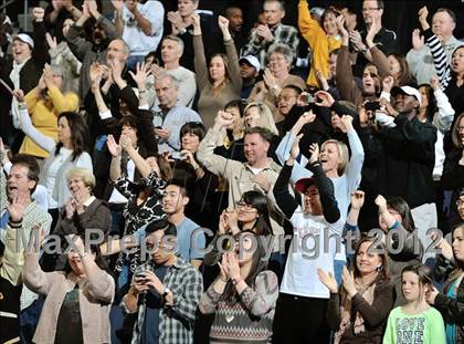 Thumbnail 3 in Mission Bay vs. Laguna Hills (CIF D3 SoCal Regional Final) photogallery.