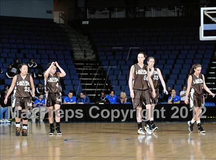 Thumbnail 3 in Mission Bay vs. Laguna Hills (CIF D3 SoCal Regional Final) photogallery.